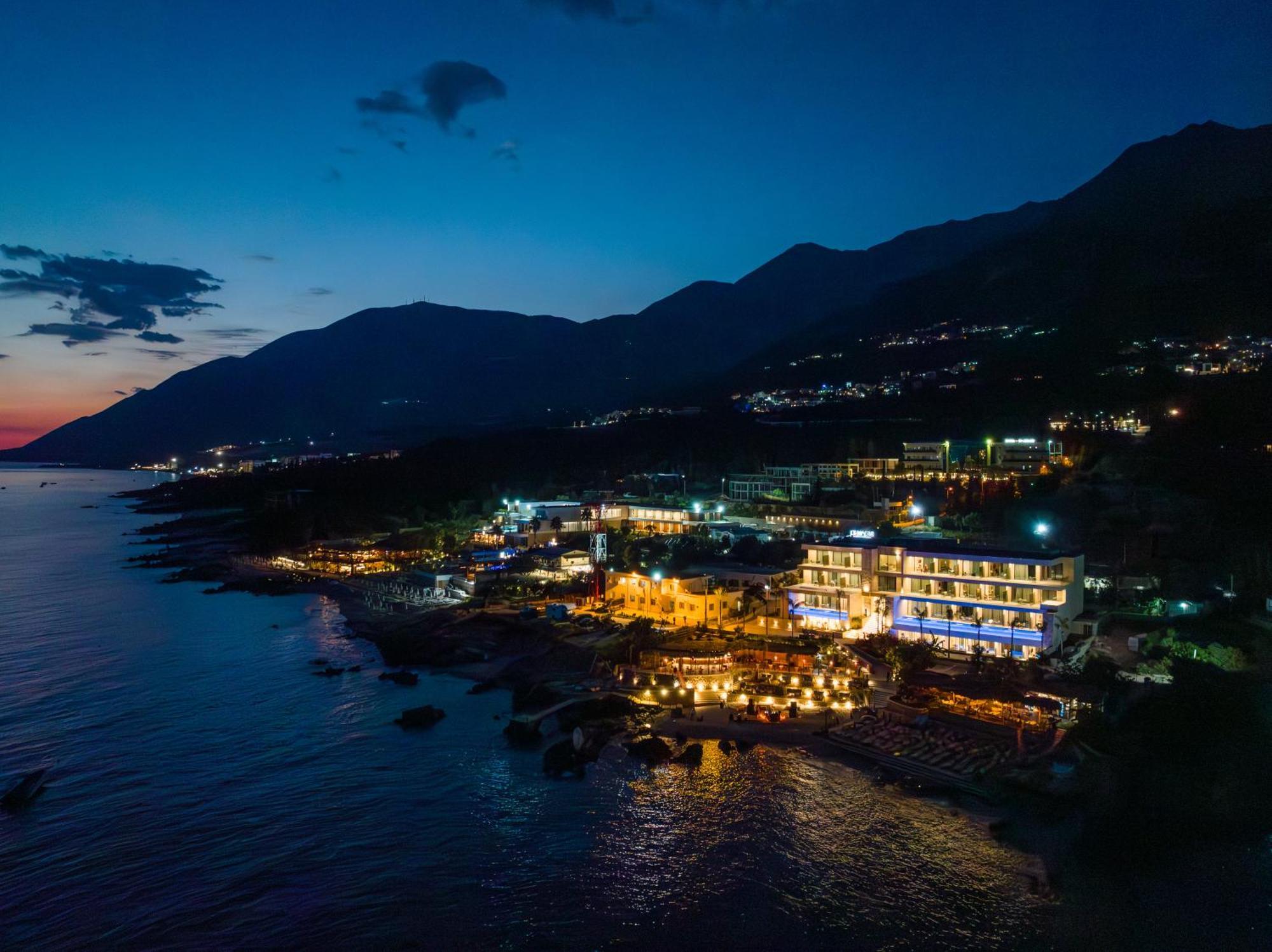 Beyond A Luxury Boutique Hotel Dhërmi Exterior foto